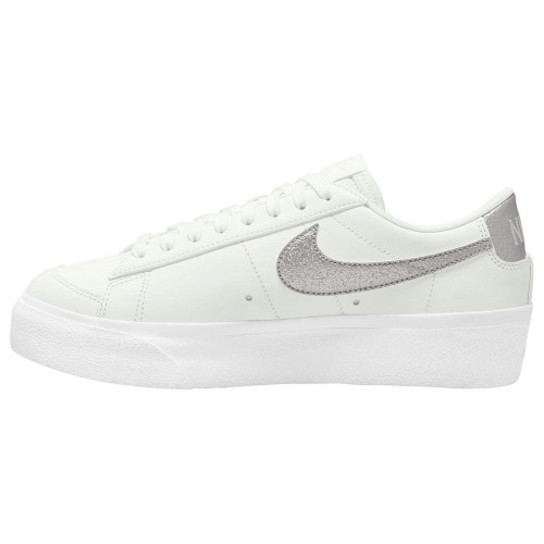 Nike W Blazer Low Platform ESS